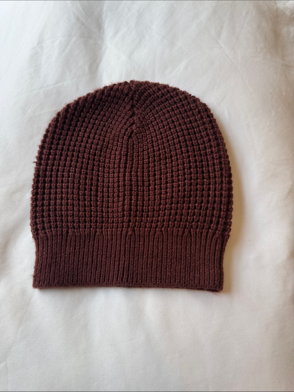 Aritzia Main Character Classic Knit Beanie - Burgundy